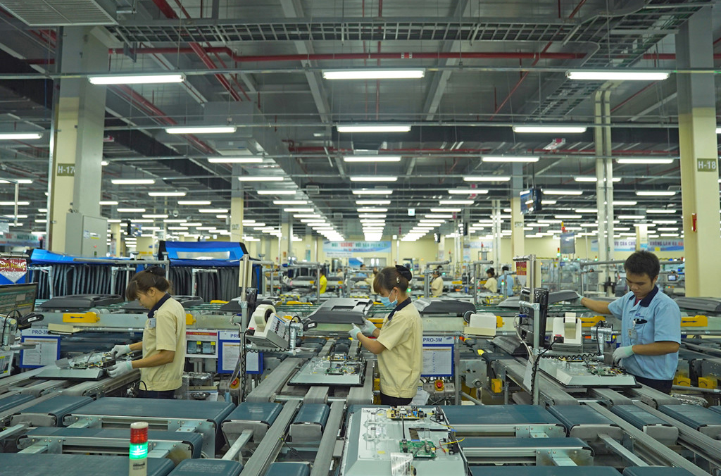 Sản Xuất Cáp Sạc Nhanh iPhone Tại Việt Nam - MyMy Technology