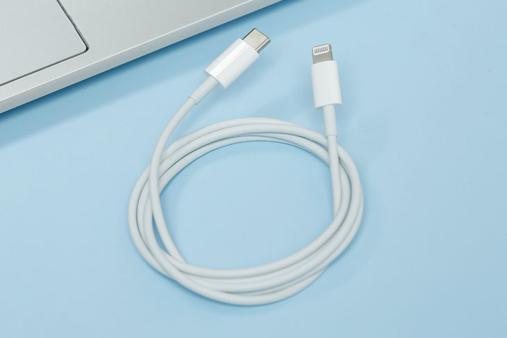  Địa Chỉ Uy Tín Sản Xuất Dây Cáp Sạc iPhone Việt Nam