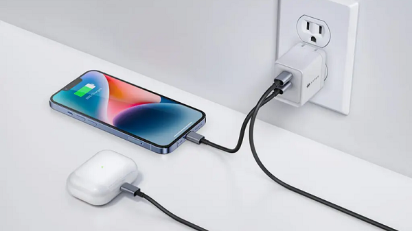 Sản Xuất Củ Sạc Nhanh iPhone Tại Việt Nam: MyMy Technology – Kết Nối Tốc Độ và An Toàn